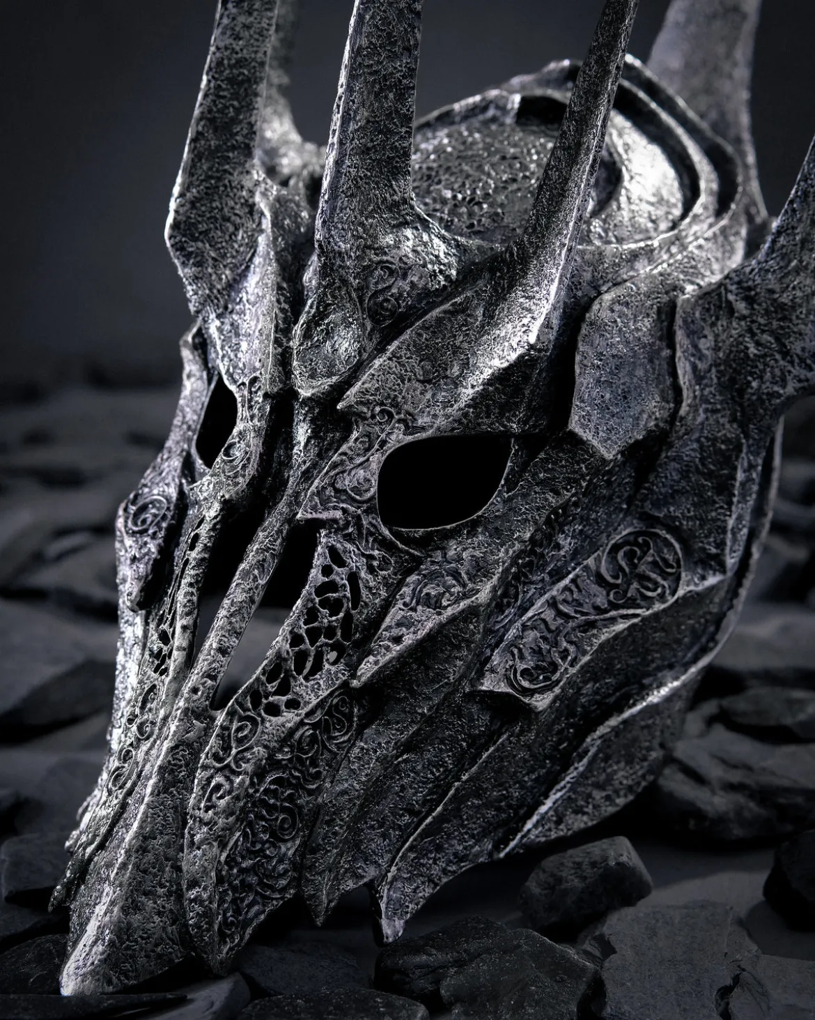 Saurons Helm Replik - Der Herr der Ringe