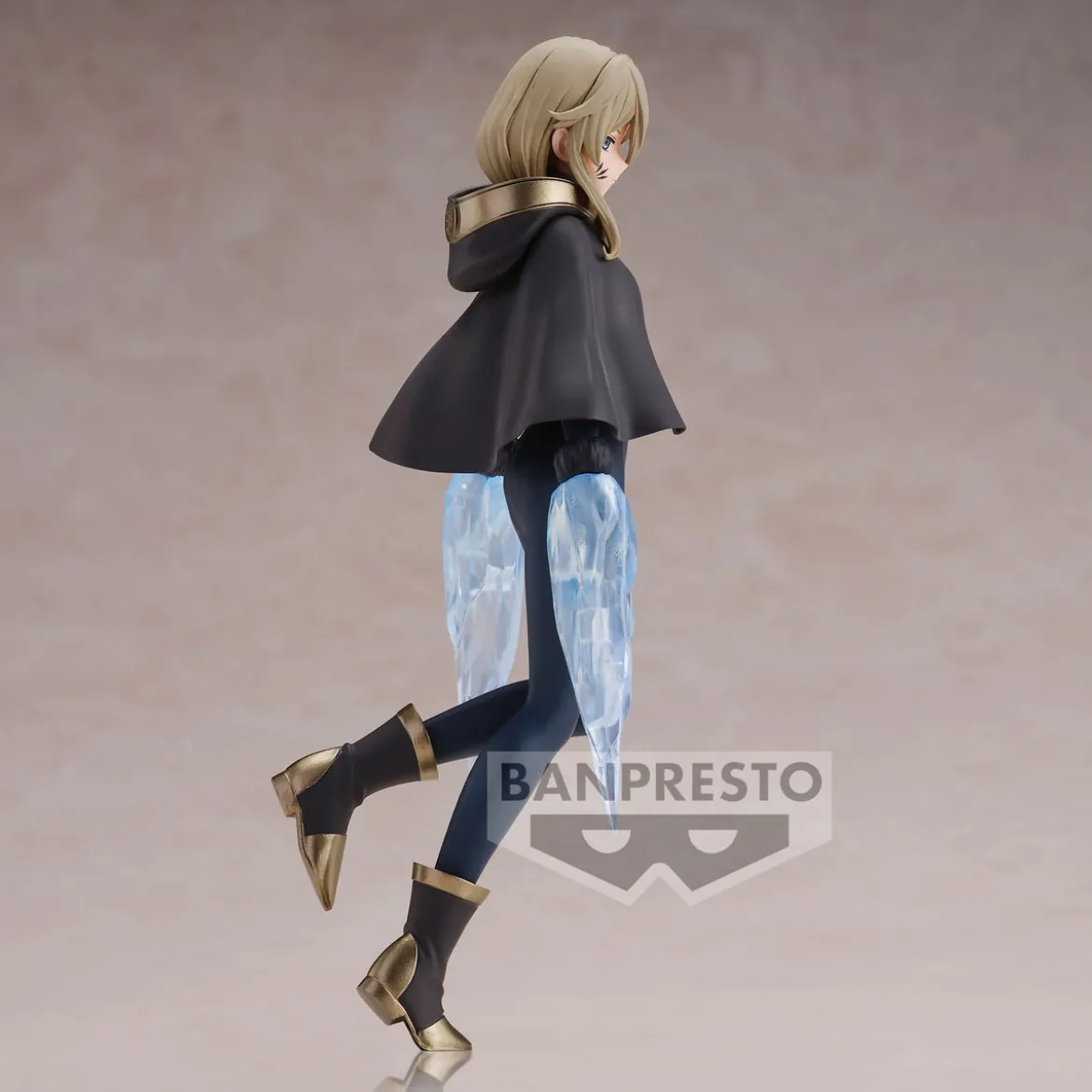SHY - Tzveta Figur
