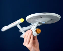 Star Trek - Enterprise NCC-1701 Replik mit Licht und Sound