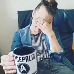 Star Trek - Picard Facepalm Tasse