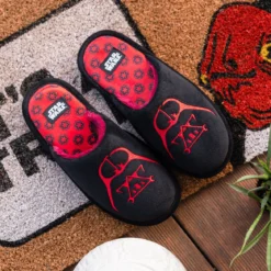 Star Wars - Darth Vader Pantoffeln schwarz-rot