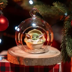 Star Wars - Grogu Weihnachtsbaumkugel offen