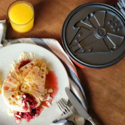 Star Wars - Millennium Falcon Waffeleisen