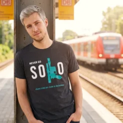 Star Wars - Never Go Solo T-Shirt grau