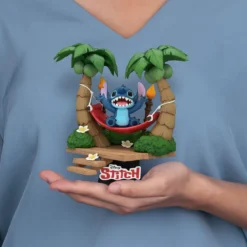 Stitch in Hängematte D-Stage Diorama - Lilo & Stitch