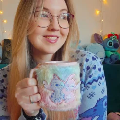 Stitch und Angel Tasse mit Plüschüberzug - Lilo & Stitch