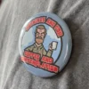 Stranger Things Ansteck-Pin Hopper Limited Edition