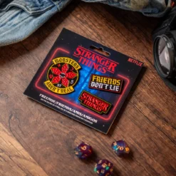 Stranger Things - Friends Pins 3er Set