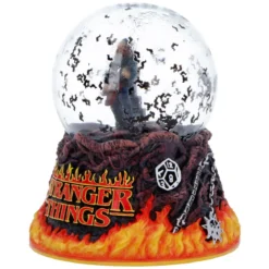 Stranger Things Schneekugel Eddie's Sacrifice 14 cm