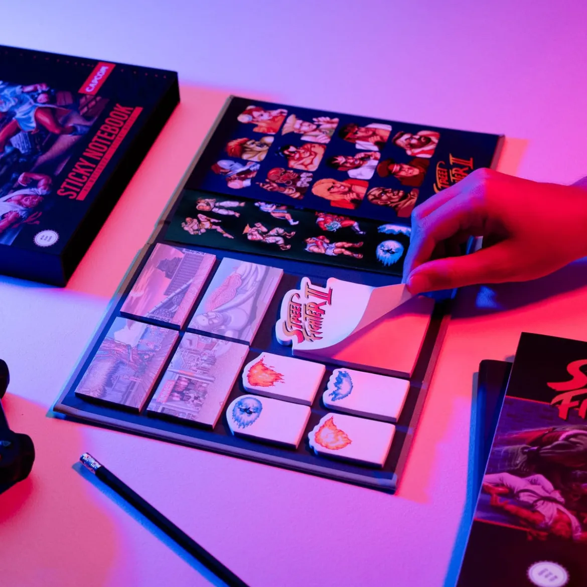 Street Fighter Premium Notizbuch mit Haftnotizen und Hülle A5