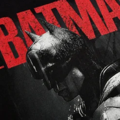 The Batman - Standing In The Rain T-Shirt schwarz