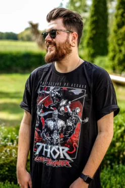 Thor Love & Thunder - Protectors of Asgard T-Shirt schwarz