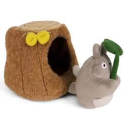 Totoro - Plüsch Figur mit Baumstamm