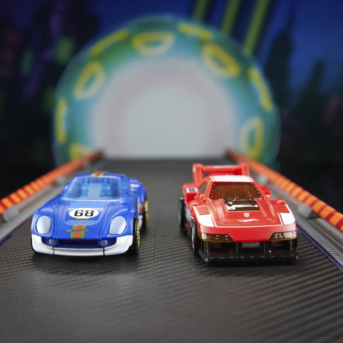 Transformers x Hot Wheels Collaborative Deluxe Class