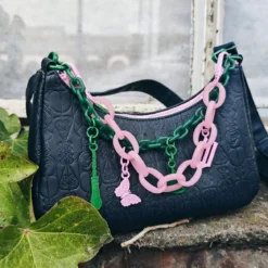 Wicked - Crossbody Tasche mit Charms